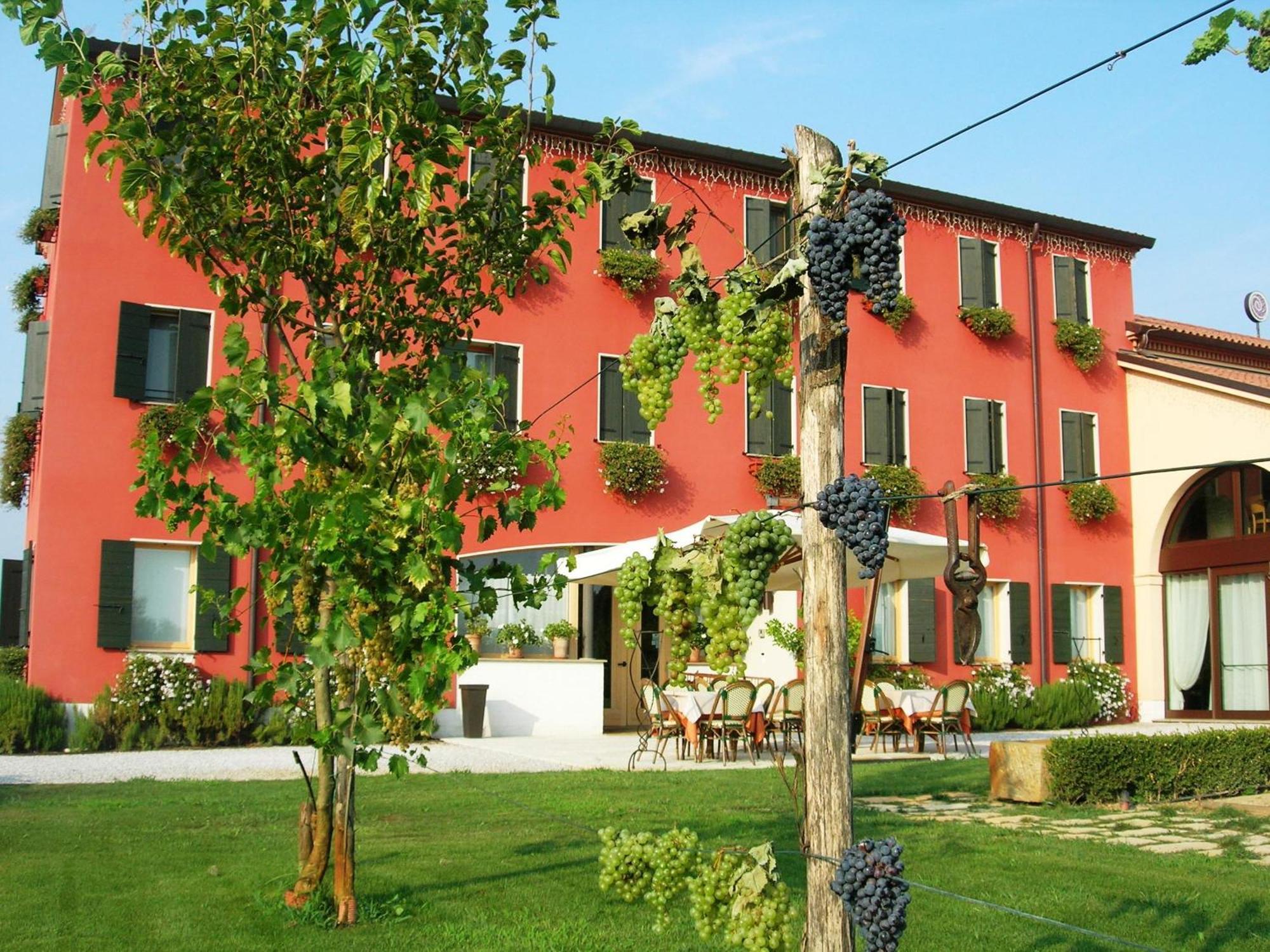 Hotel Borgo Ronchetto Relais&Gourmet Salgareda Esterno foto