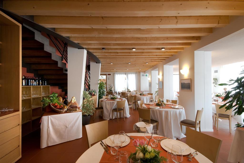 Hotel Borgo Ronchetto Relais&Gourmet Salgareda Esterno foto