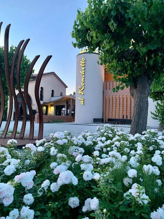 Hotel Borgo Ronchetto Relais&Gourmet Salgareda Esterno foto